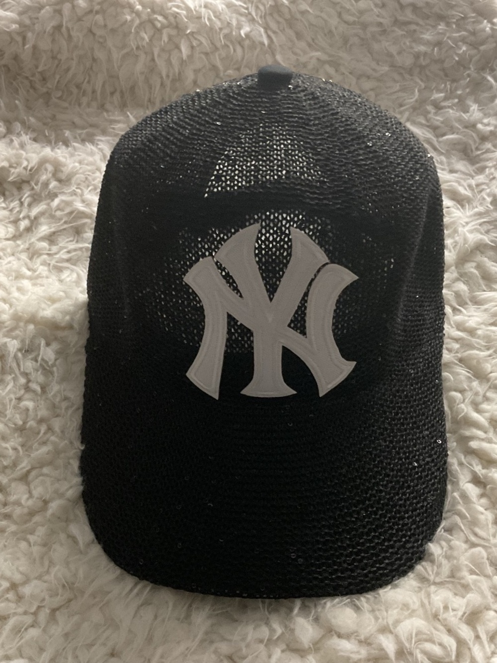 Yankee fitted cap